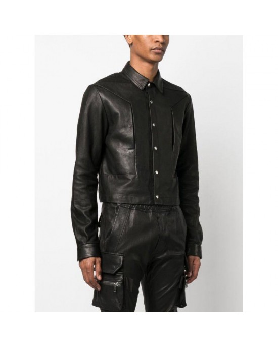 Front press-stud fastening leather jacke